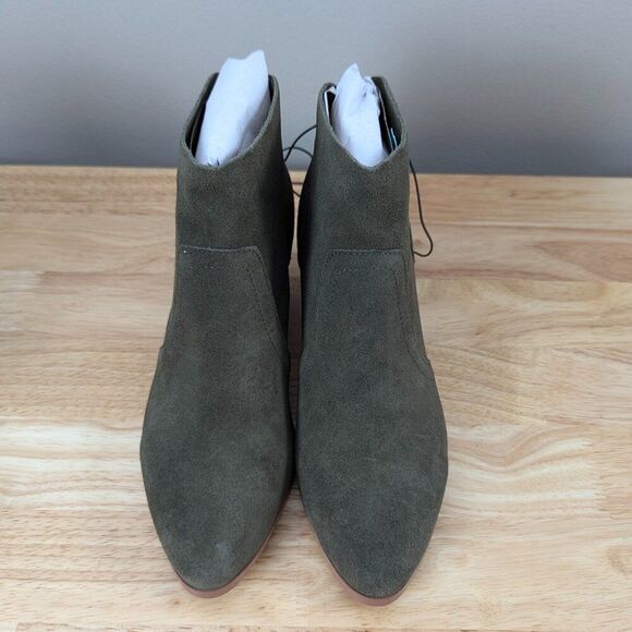 Violet & Red | Women's New Cupid Bootie (Olive) Size 7.5 - Picture 1 of 6